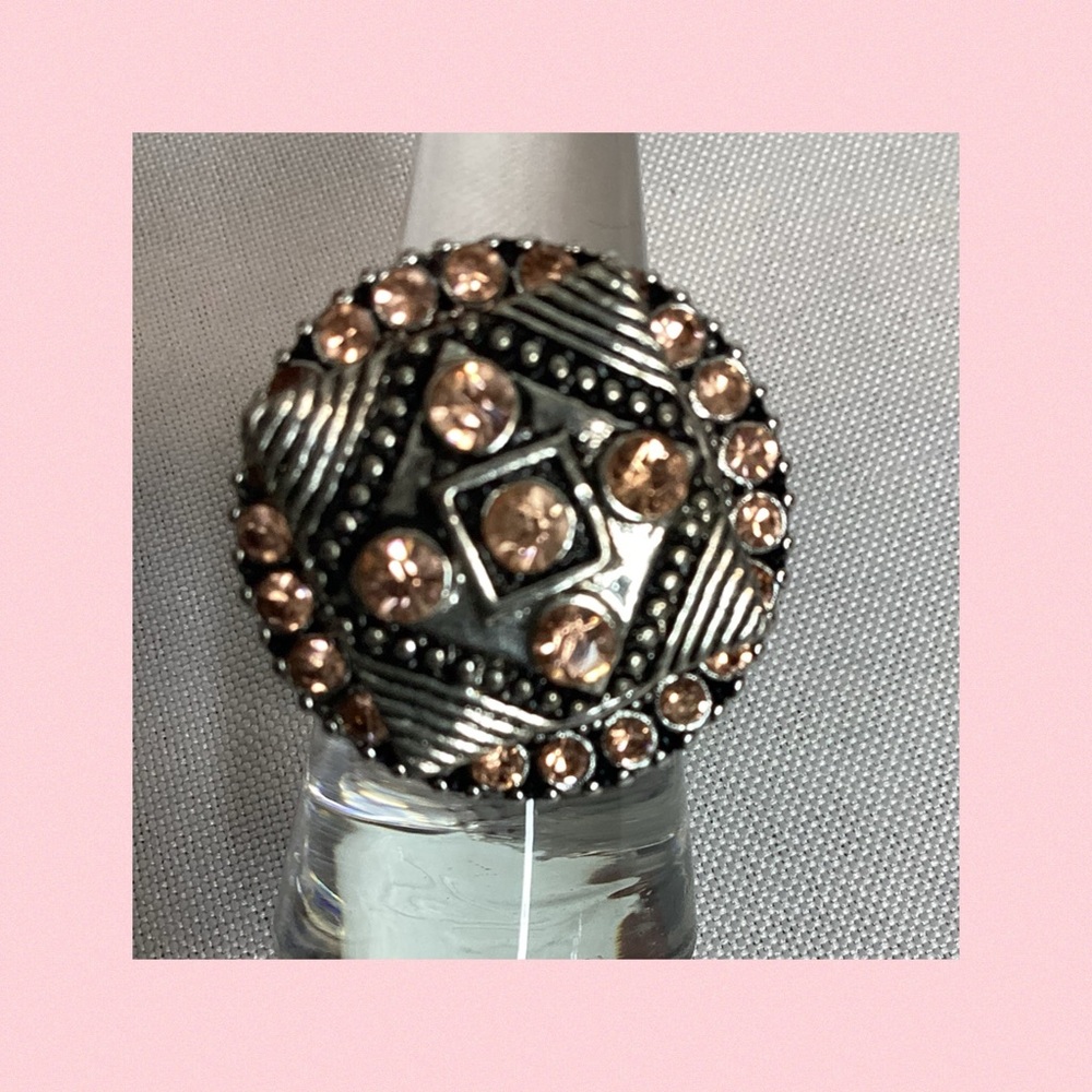 Vintage Style Silver and Pink Ring